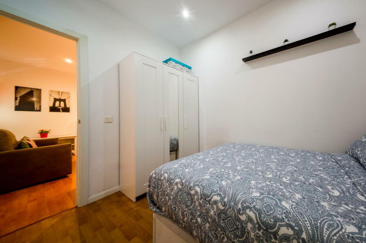 Colegiata Apartment มาดริด ภายนอก รูปภาพ